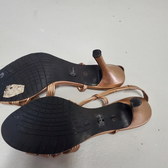 Gold Dress Shoes - Picture 4 of 9